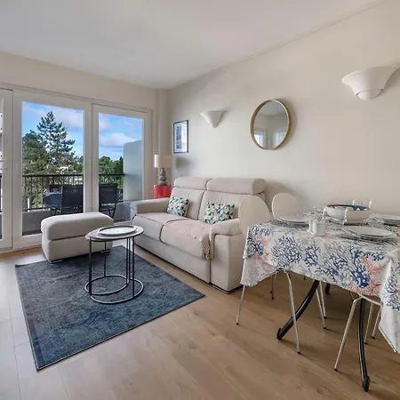 Appartamento A 40m De La Plage, Pour 4 Avec Balcon