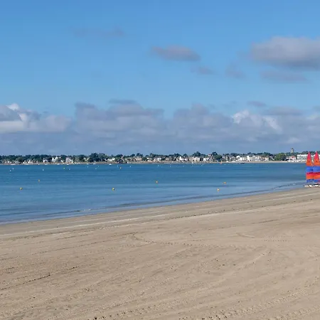 A 40m De La Plage, Pour 4 Avec Balcon 아파트 *