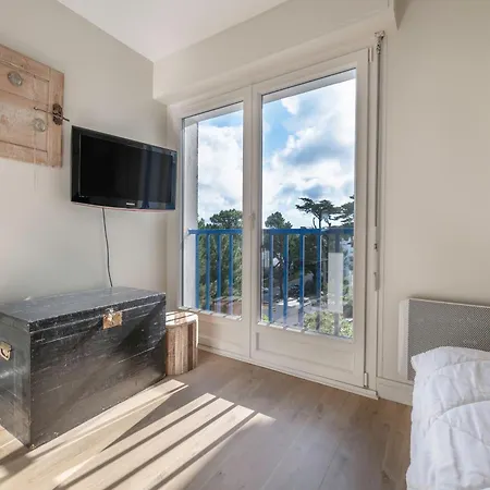 Appartamento A 40m De La Plage, Pour 4 Avec Balcon *